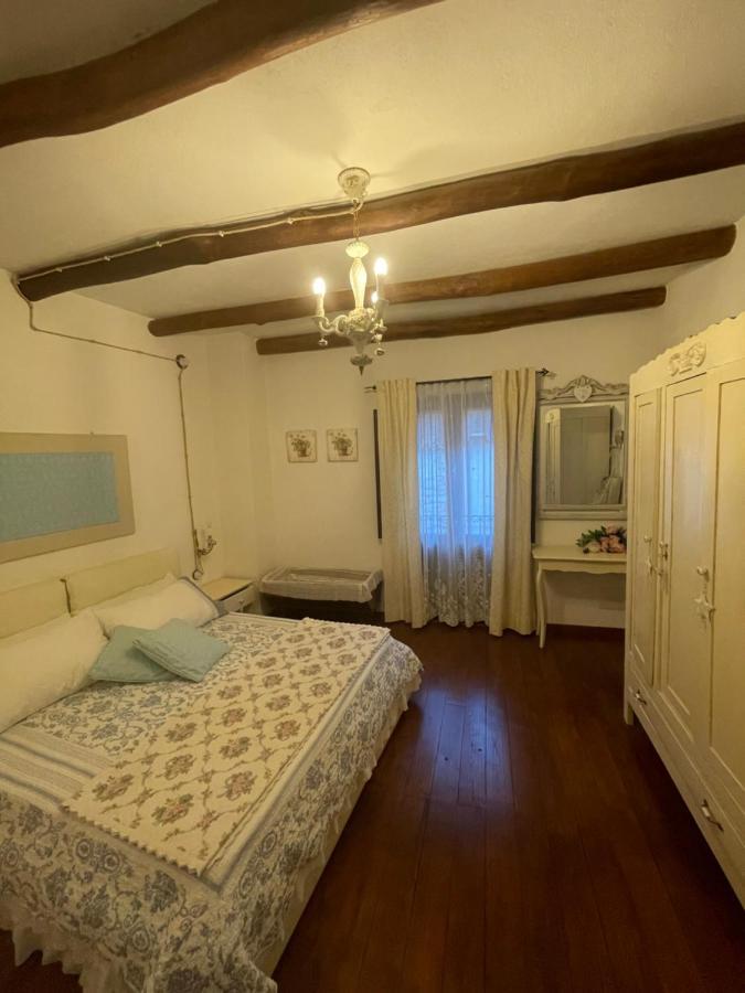 Casa Vacanze "Un Sogno Nel Blu'" Baunei Luaran gambar
